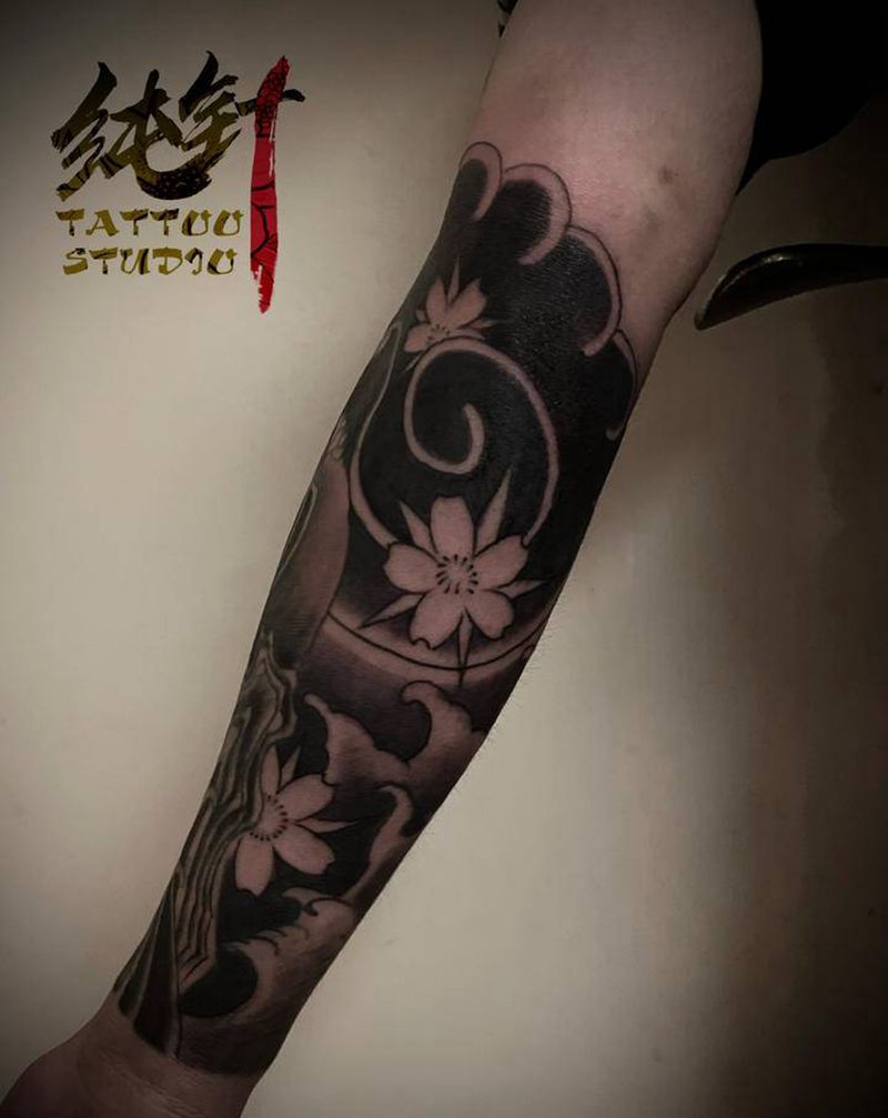 浪臂纹身图片_手臂手部老传统新传统纹身图案