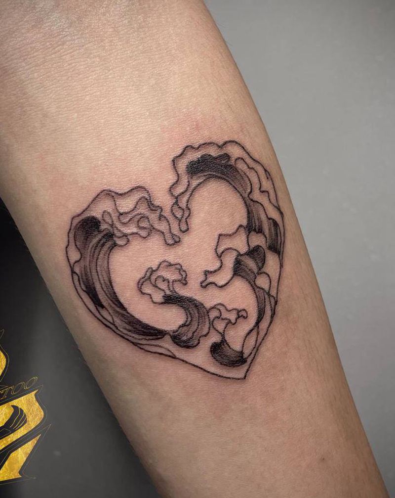 心浪纹身图片_手臂点刺纹身图案