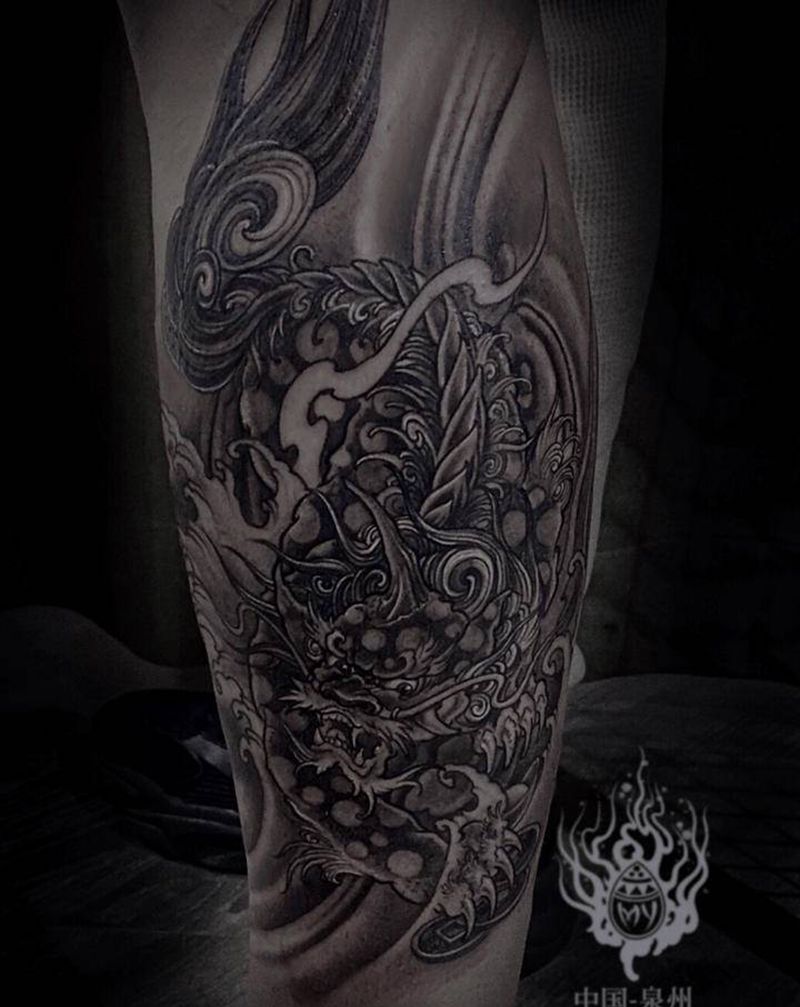 貔貅纹身图片_腿部新传统貔貅纹身图案