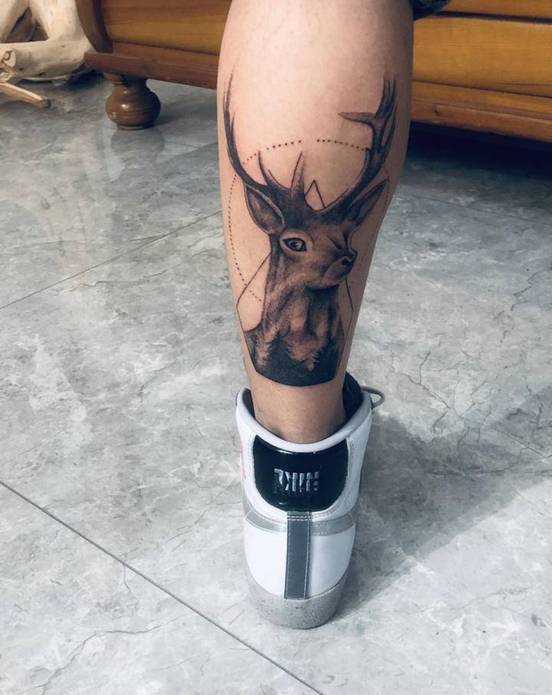 小鹿纹身图片_点刺纹身图案