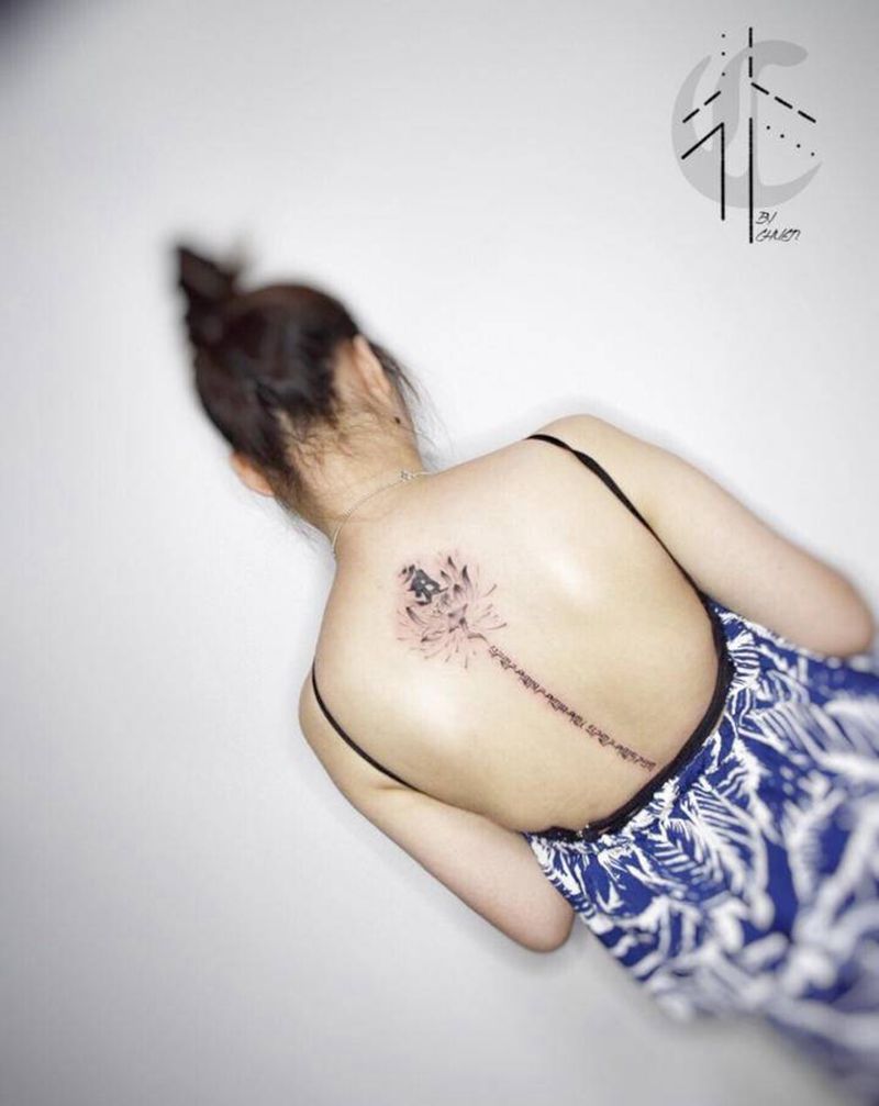 一念天堂一念地狱纹身图片_背部纹身图案