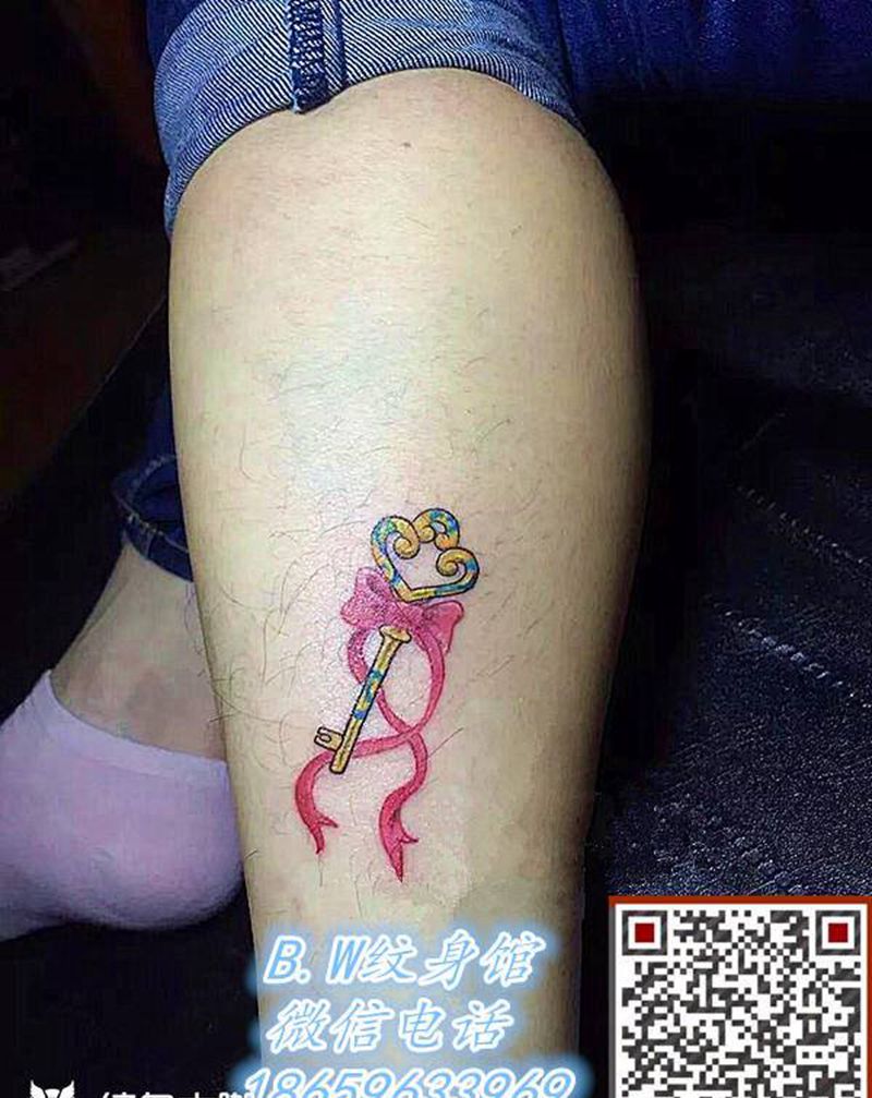 小清新纹身图片_腿部纹身图案