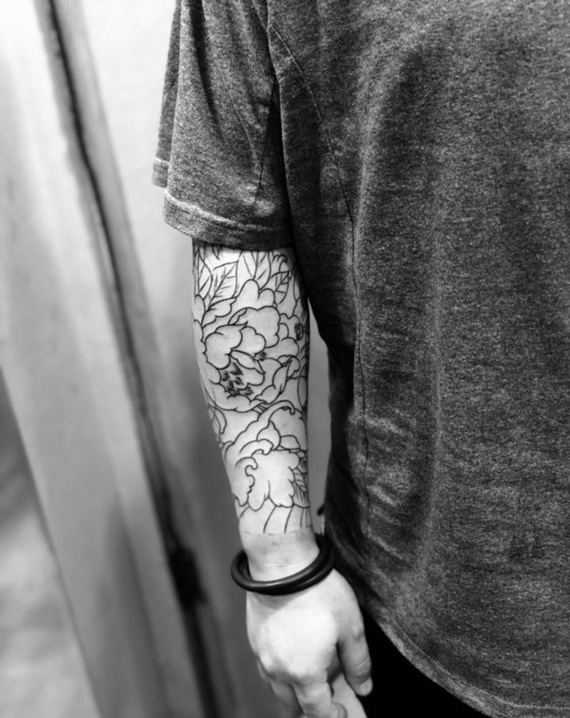 花臂纹身（内侧没包）纹身图片_手臂肩部老传统纹身图案