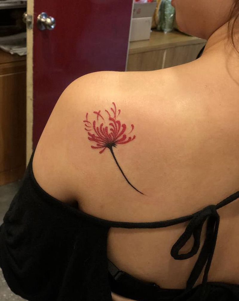 彼岸花纹身纹身图片_肩部老传统纹身图案