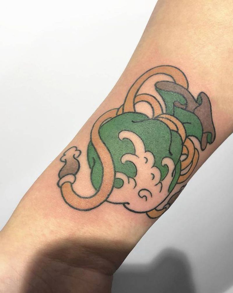 老传统钱袋纹身图片_手部手臂老传统钱袋彩色纹身图案