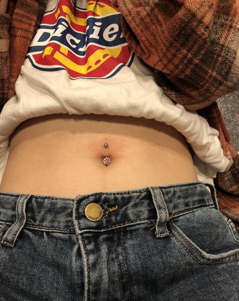 肚脐钉纹身图片_腹部New School纹身图案