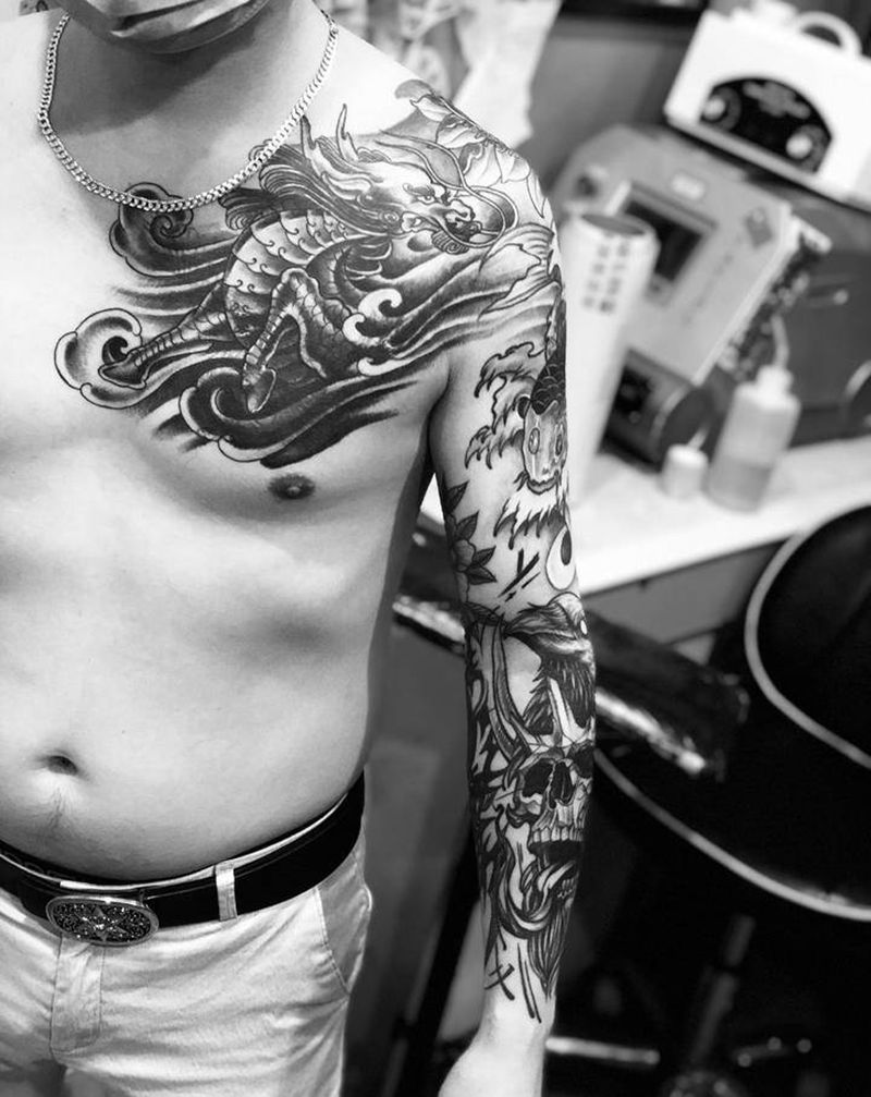 花臂纹身纹身图片_胸部手臂新传统纹身图案