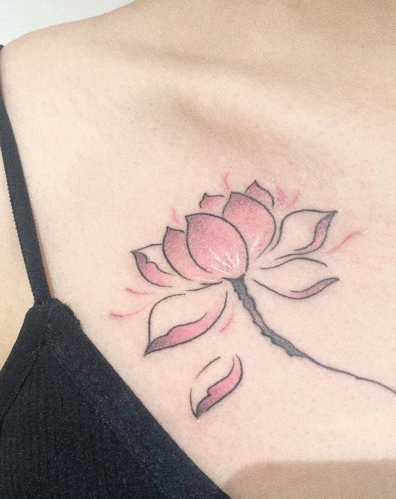 莲花纹身图片_肩部水彩水墨纹身图案