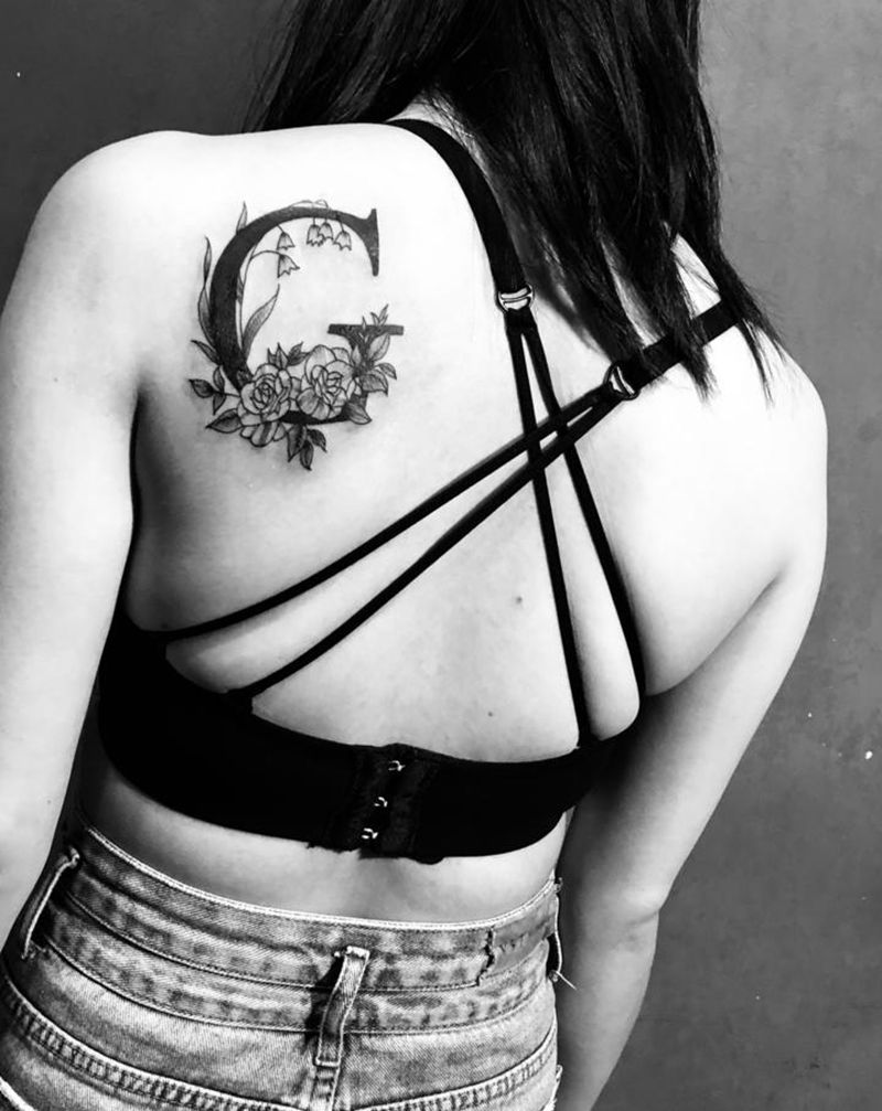 。。。纹身图片_背部纹身图案