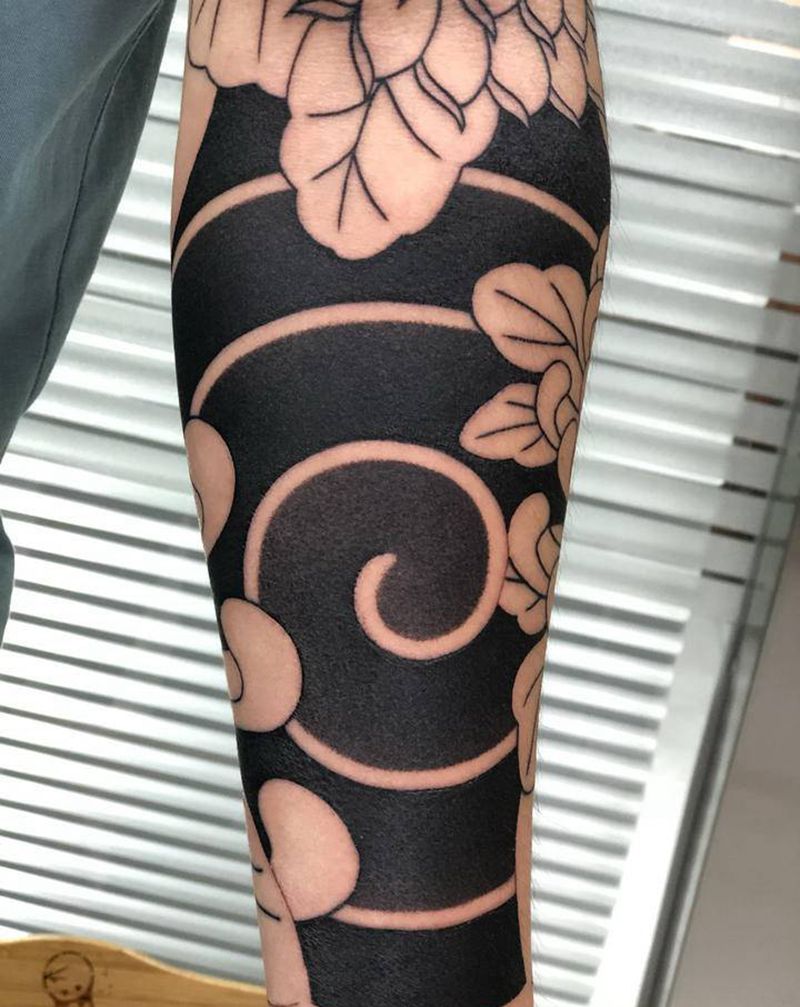 老传统圆针打雾纹身图片_老传统纹身图案