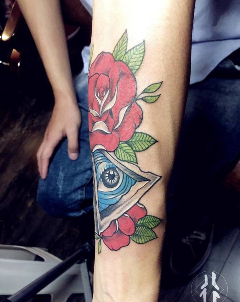 全视之眼纹身图片_手臂Old School纹身图案