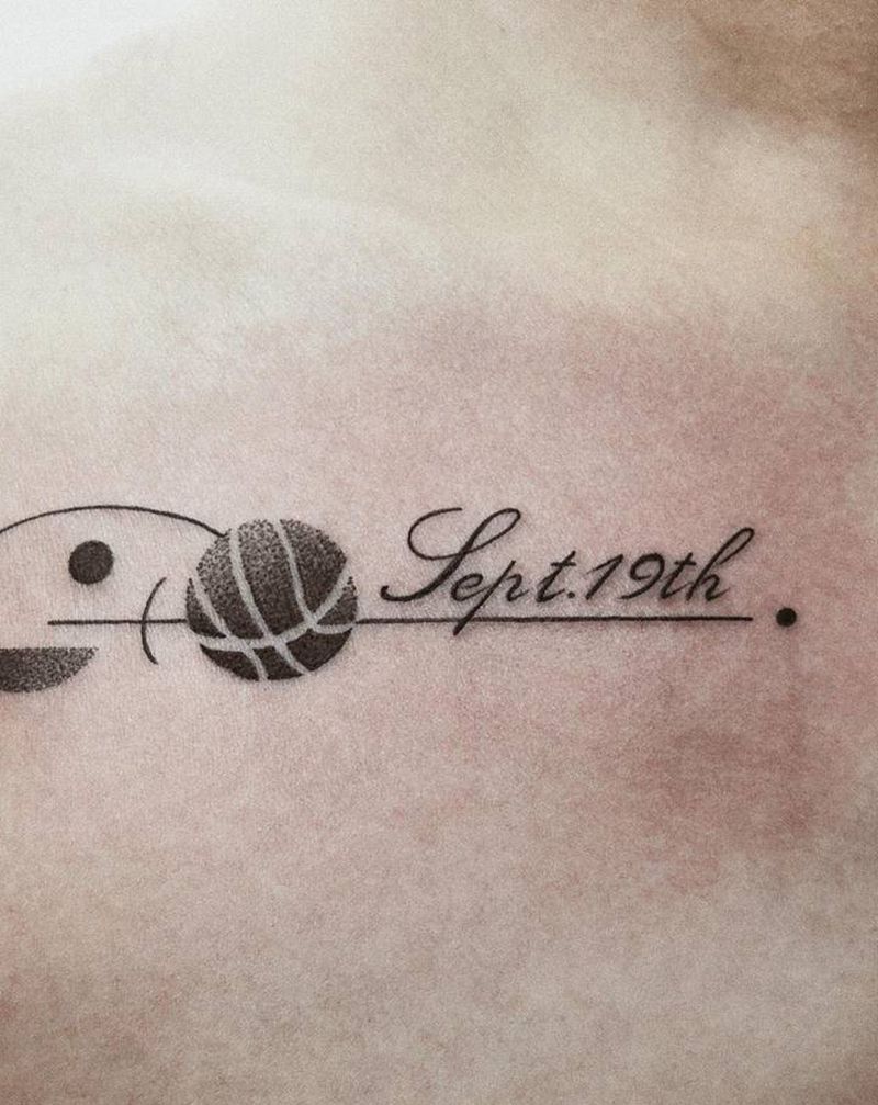 几何篮球纹身图片_肩部胸部几何篮球纹身图案