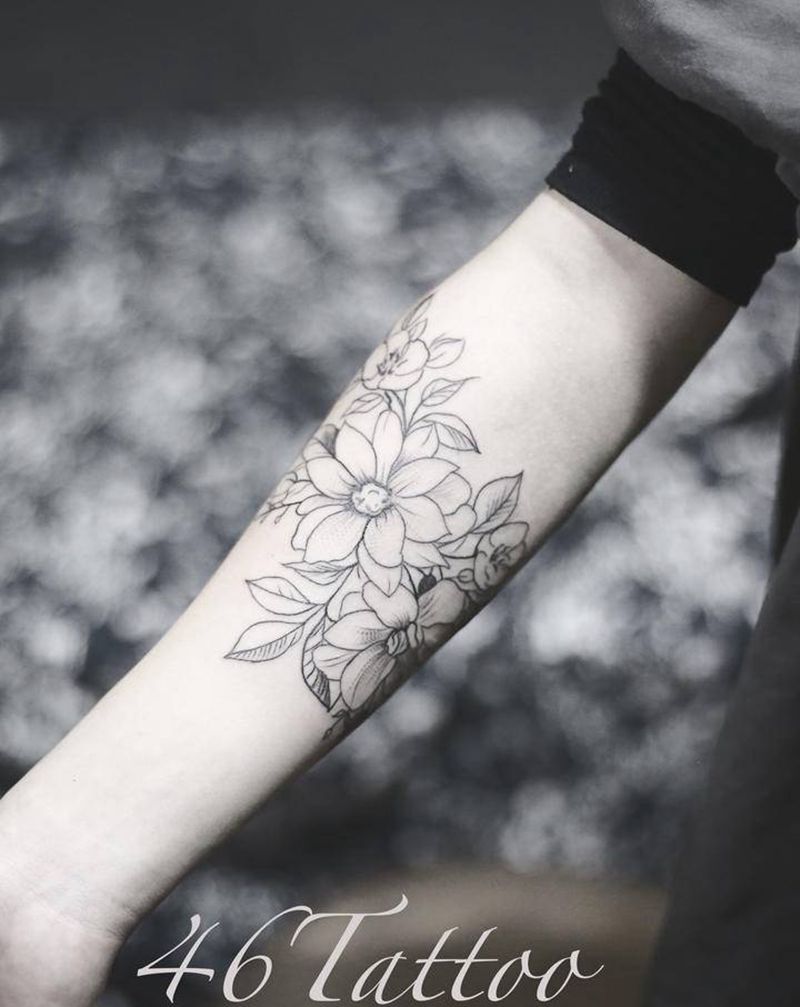 「花」纹身图片_手臂纹身图案
