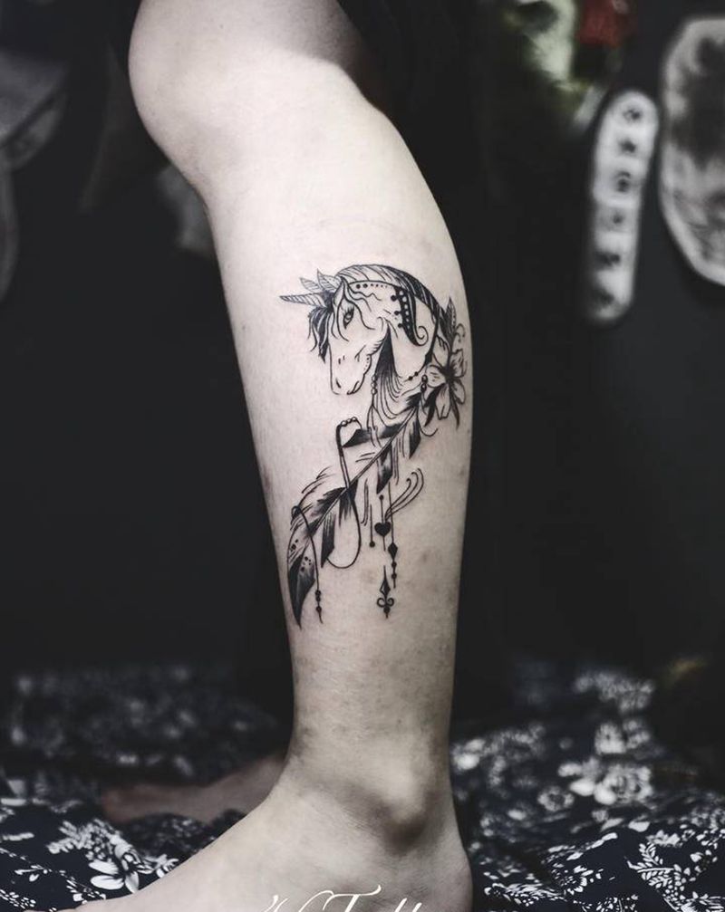 「独角兽」纹身图片_腿部纹身图案