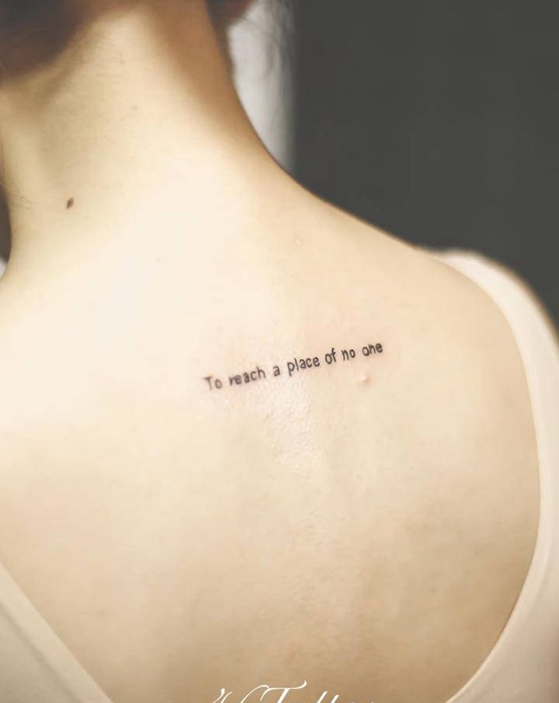 「小图」纹身图片_背部纹身图案