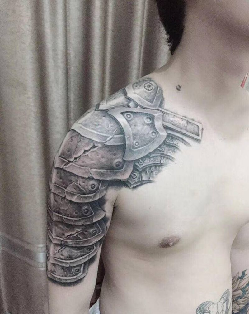 白银战士纹身图片_手臂欧美写实纹身图案
