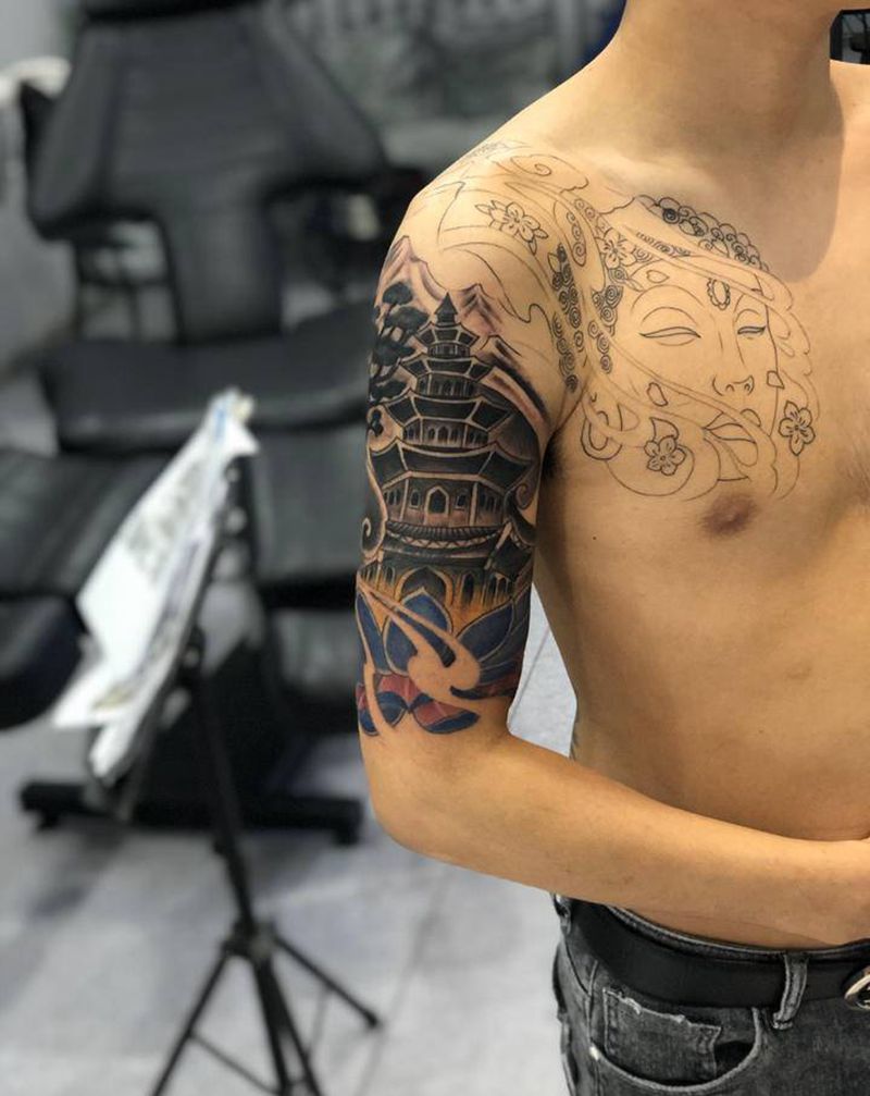 半胛纹身纹身图片_肩部胸部新传统纹身图案