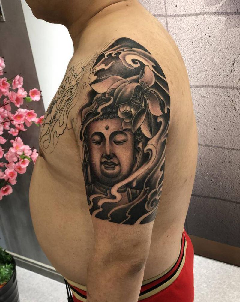 半胛纹身纹身图片_肩部胸部新传统纹身图案