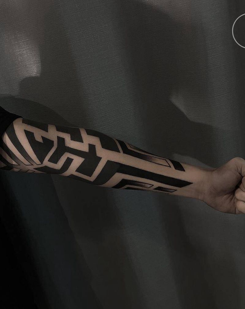 图腾花臂纹身图片_手臂手部图腾几何纹身图案