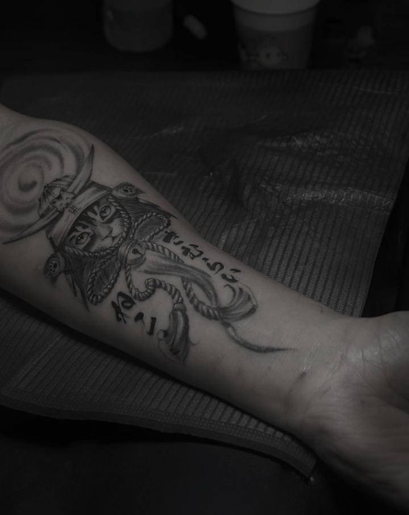 貓武士纹身图片_手臂新传统New School纹身图案