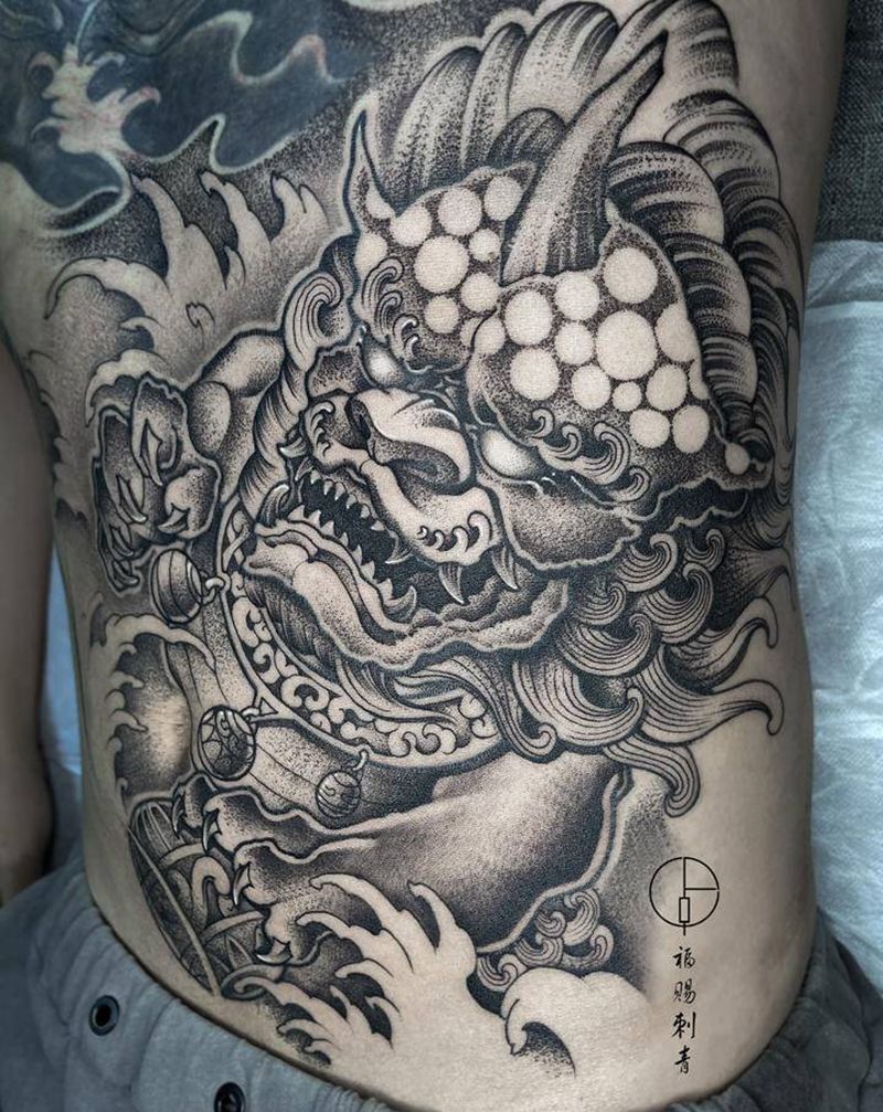 唐狮纹身图片_腹部腰部新传统老传统纹身图案