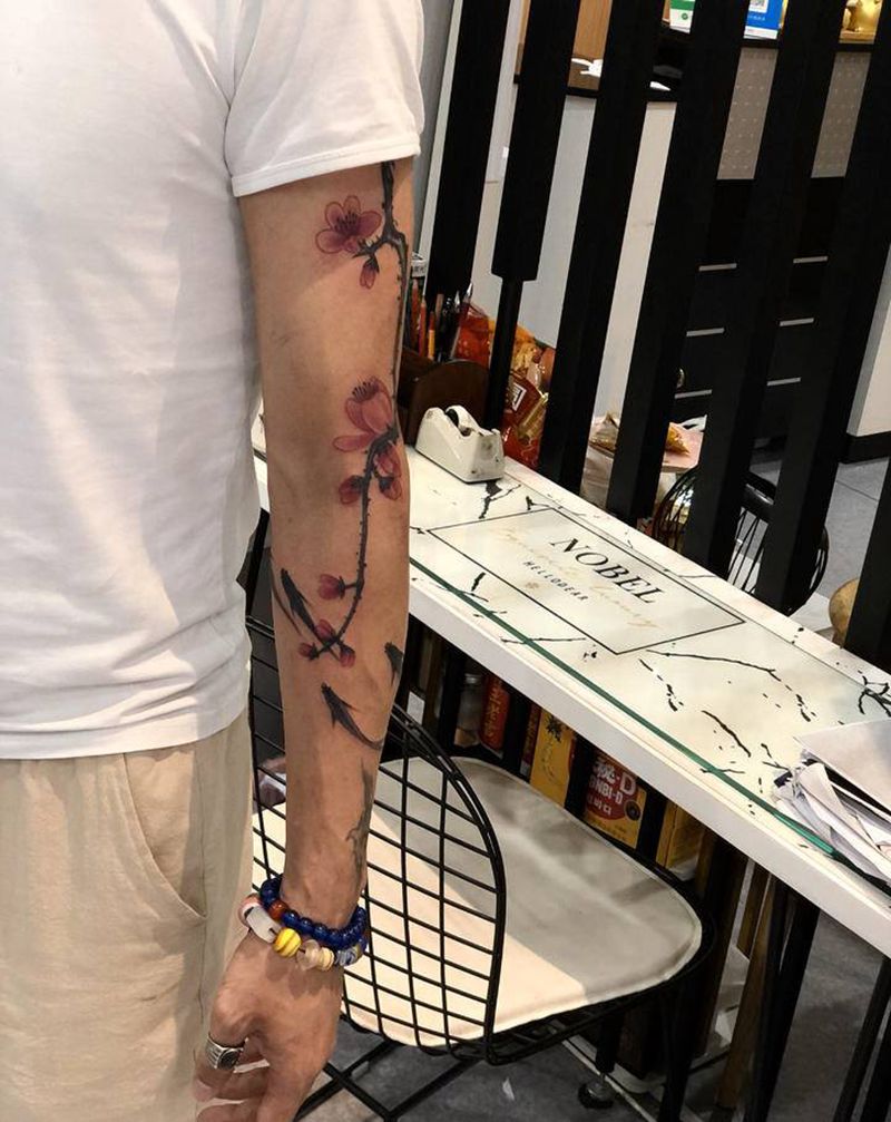 花臂纹身纹身图片_手臂手部新传统水墨纹身图案