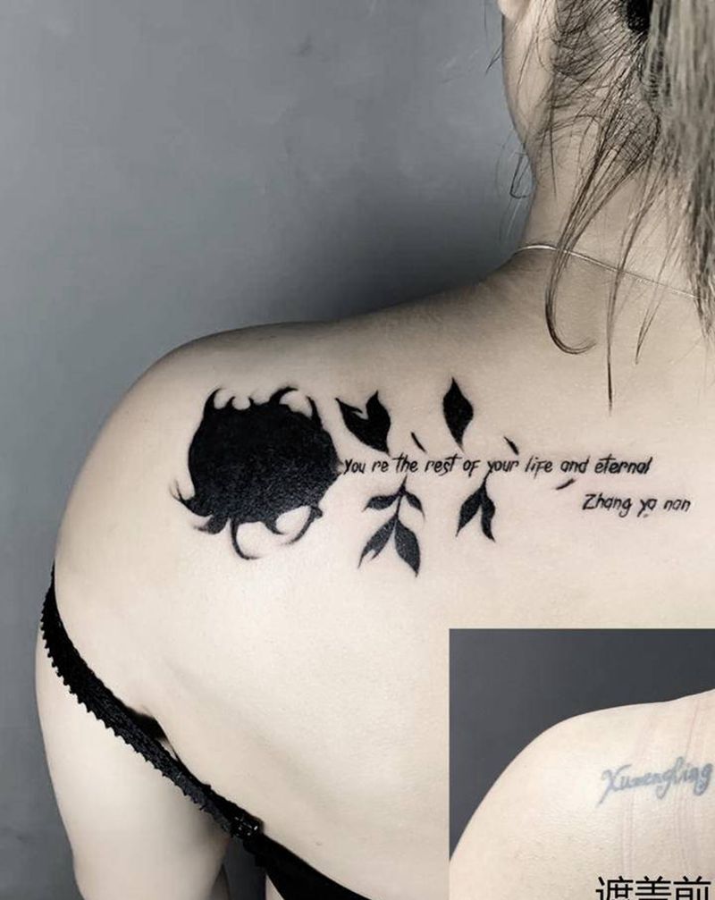 硬盖纹身图片_肩部背部图腾花体字纹身图案