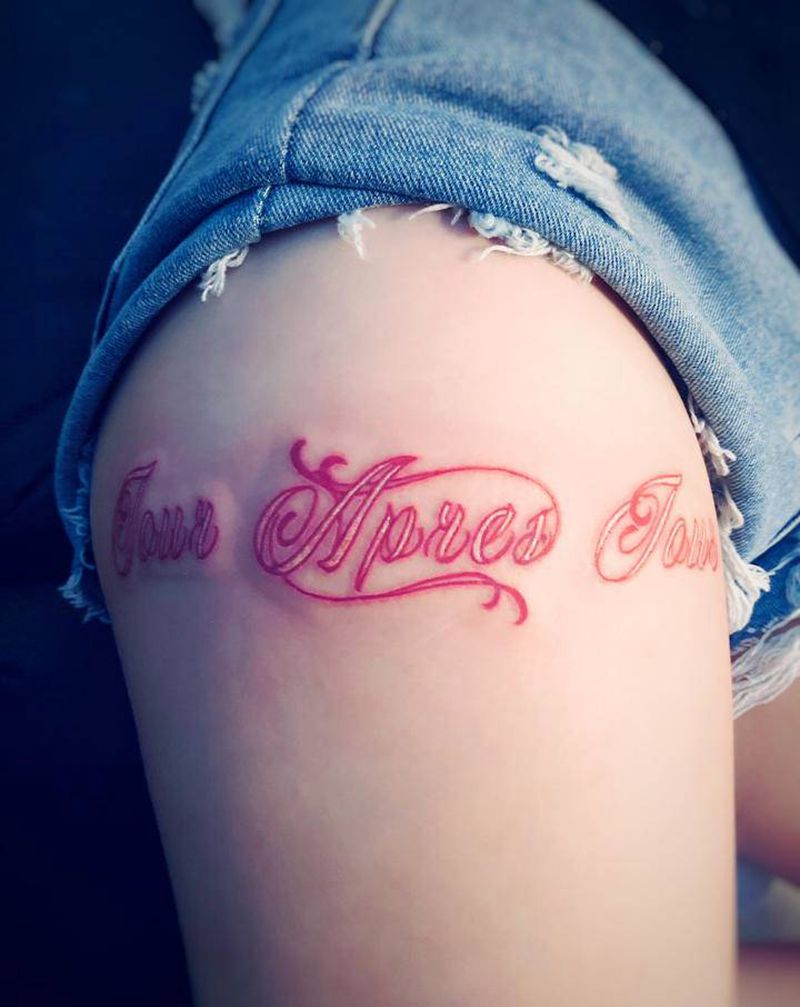 英文纹身图片_腿部花体字水彩纹身图案