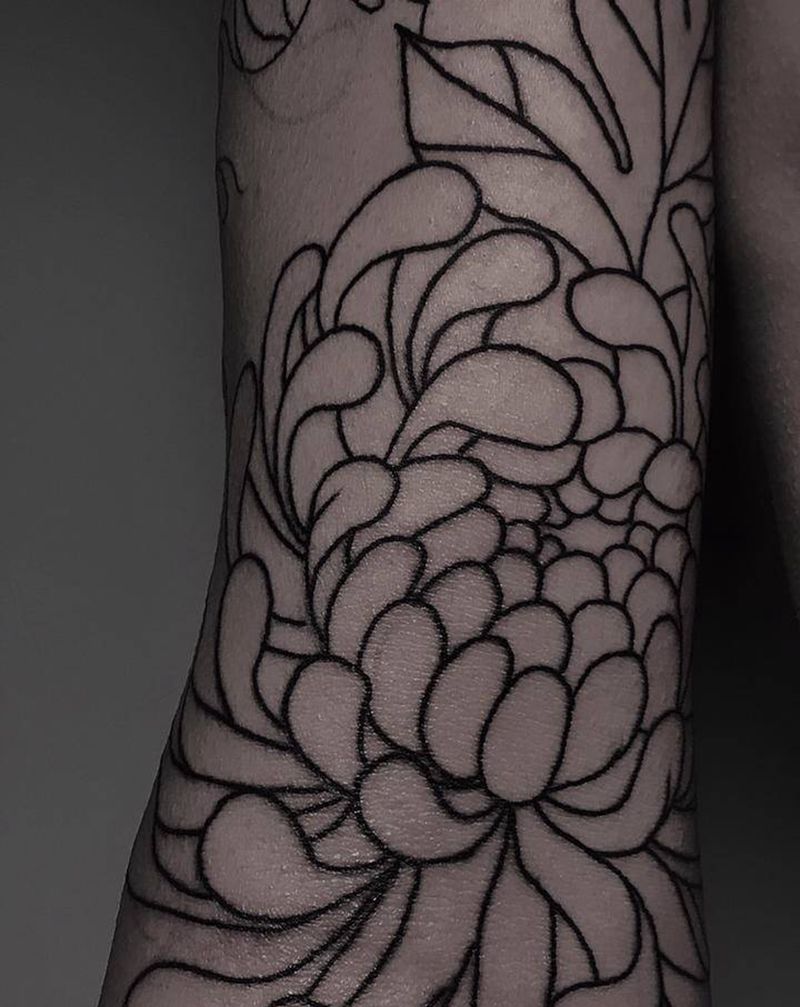 老传统菊花纹身图片_手臂手部老传统新传统纹身图案