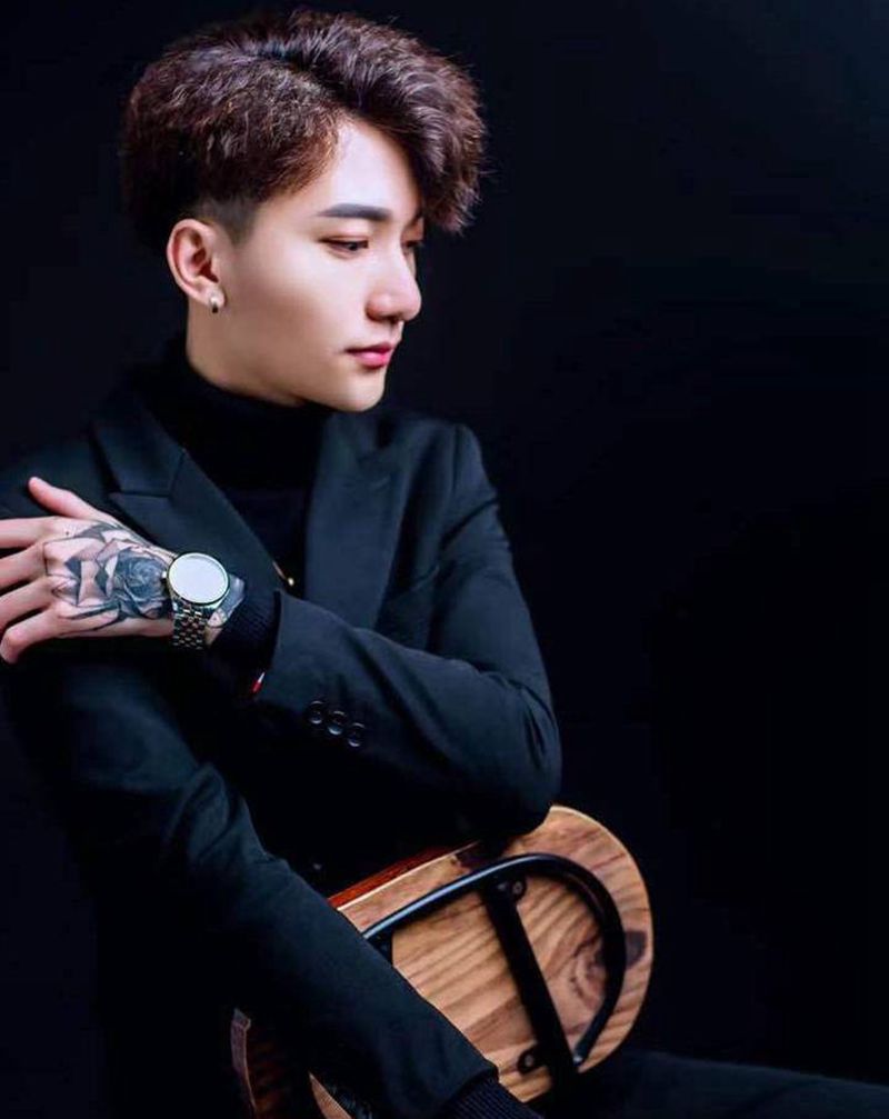 手背买家秀纹身图片_手部手臂Old School欧美写实纹身图案