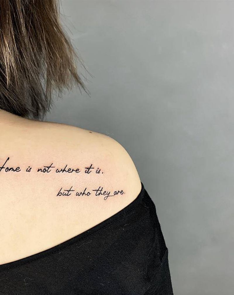 小英文一枚纹身图片_肩部背部花体字图腾纹身图案