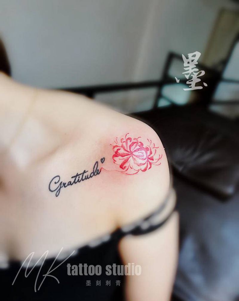 再做彼岸花纹身图片_肩部纹身图案