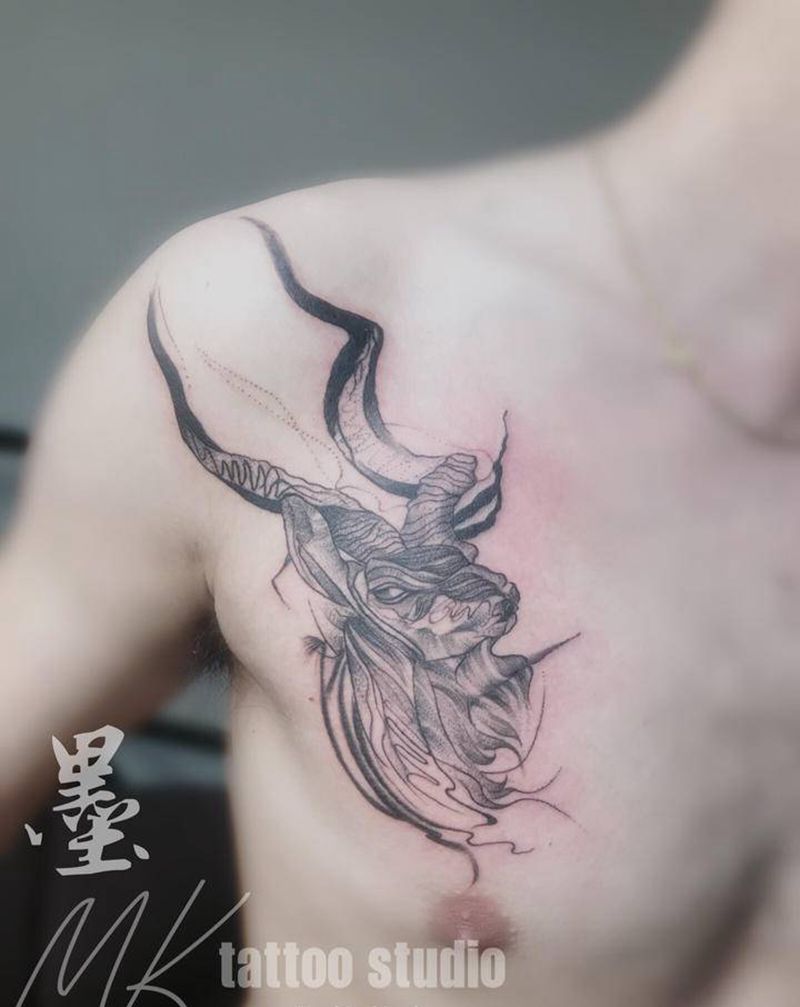 羊，线条几何纹身图片_胸部几何纹身图案