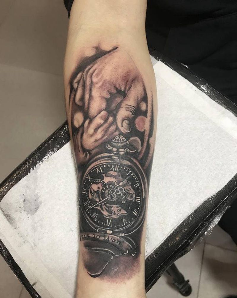 男人的守护纹身图片_手臂欧美写实纹身图案