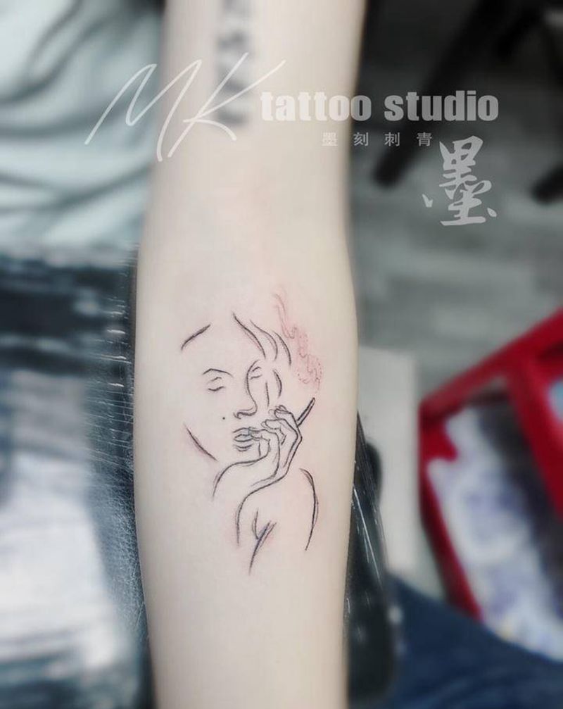 客人自带纹身图片_手部纹身图案