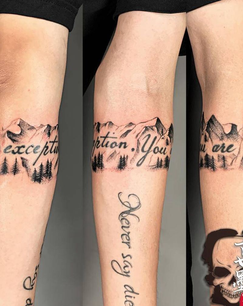 添加臂环纹身图片_手臂手部欧美写实点刺纹身图案