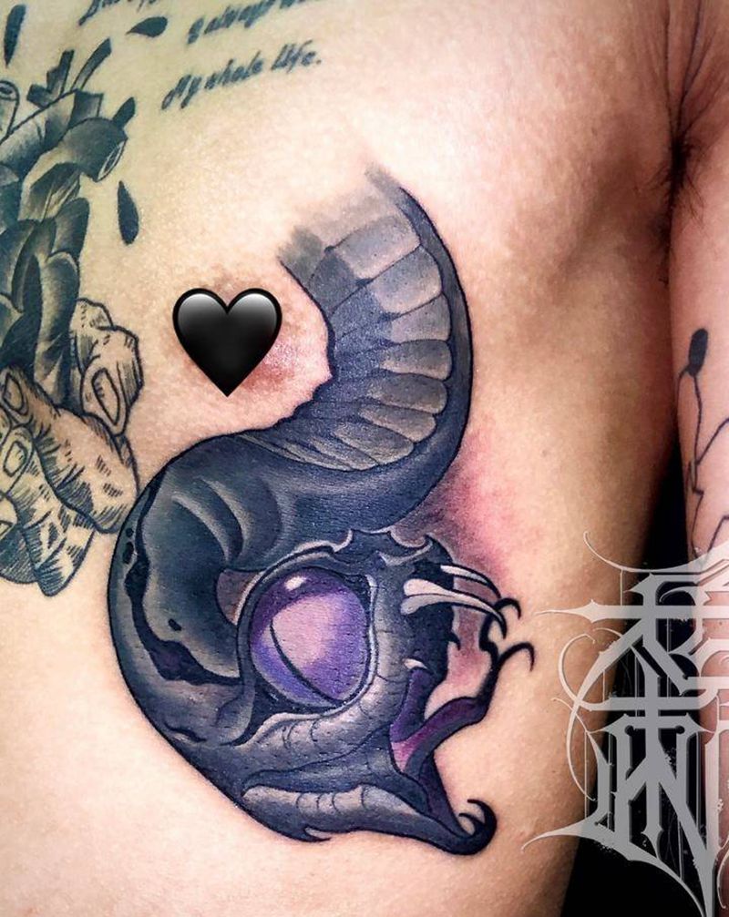 蛇纹身图片_腰部New School蛇纹身图案