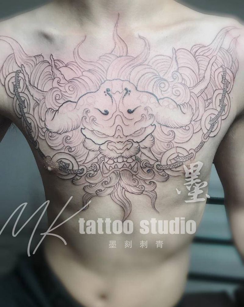 唐狮线条纹身图片_胸部纹身图案