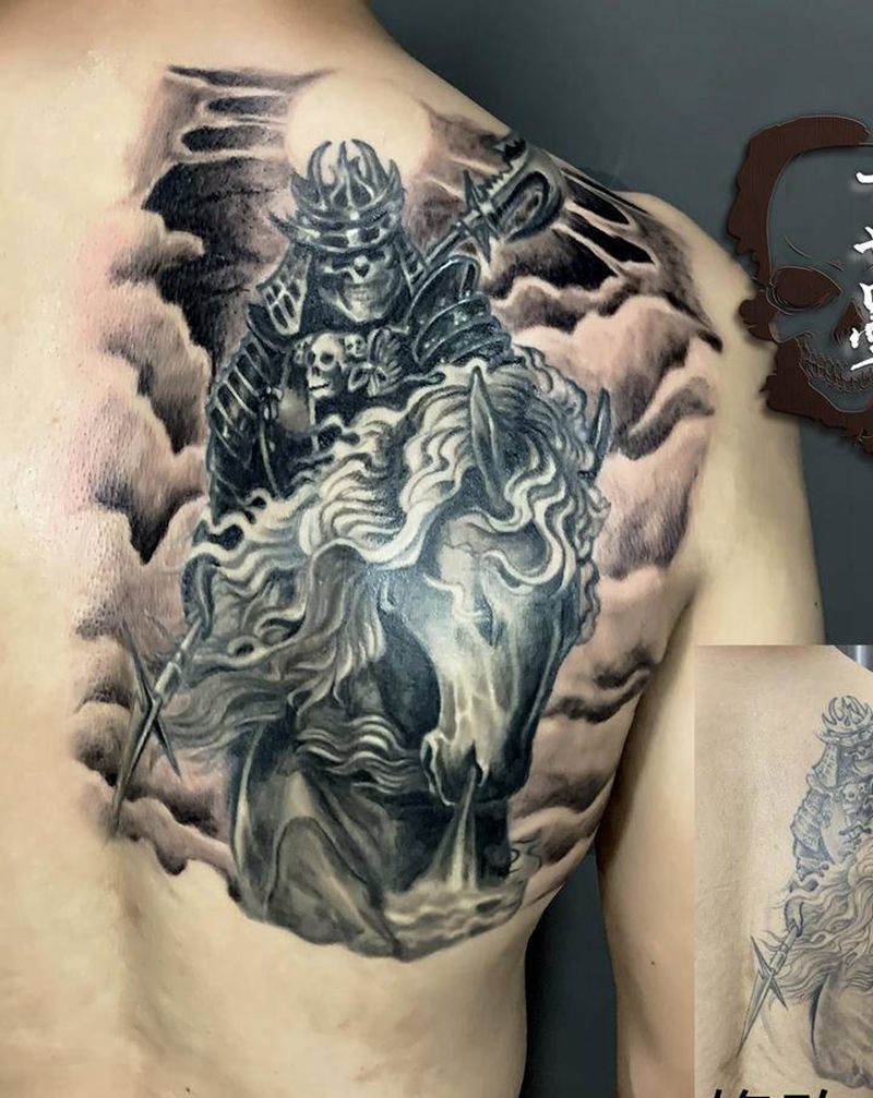 修改16年前老纹身纹身图片_肩部背部欧美写实老传统纹身图案