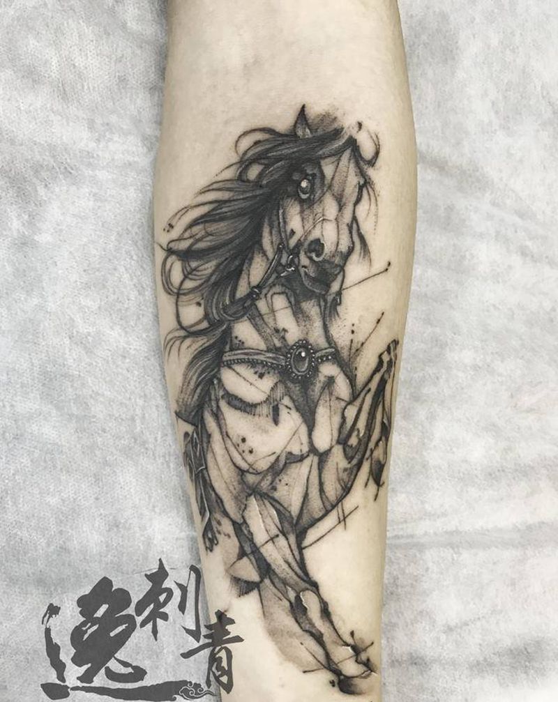 马纹身图片_手臂点刺纹身图案