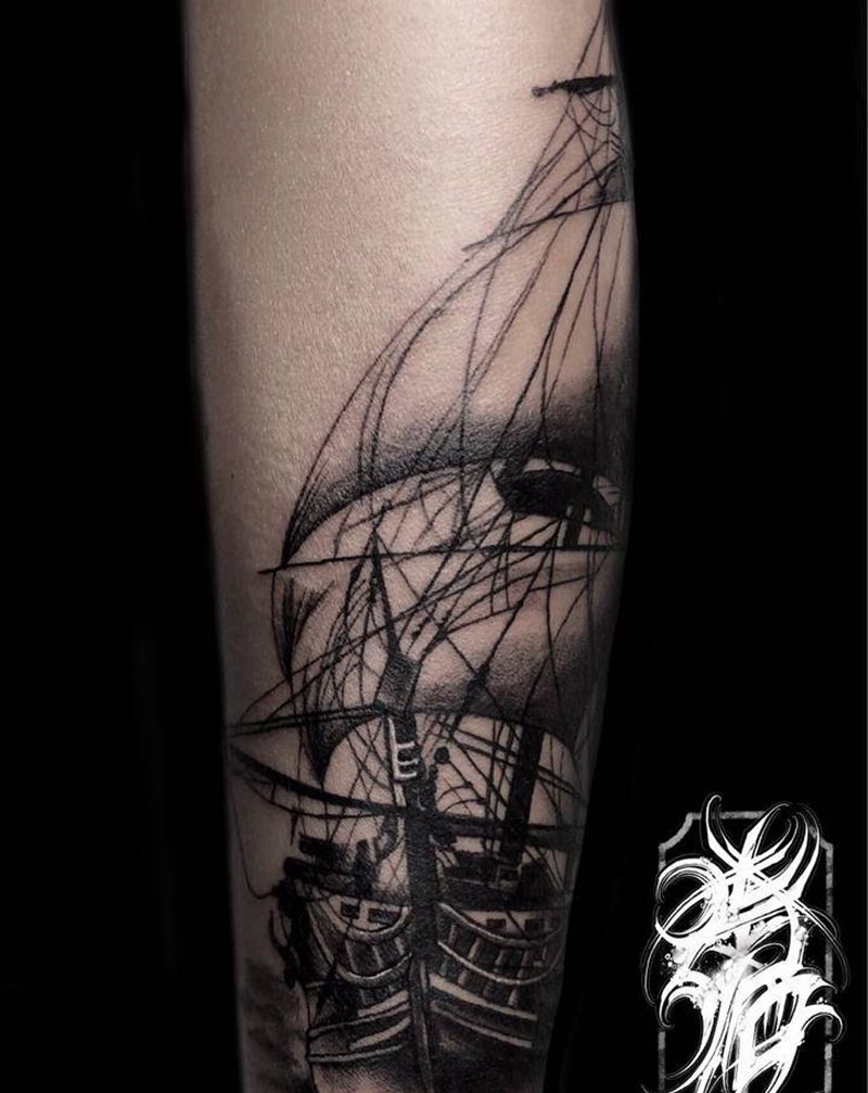 ⛵️纹身图片_手臂欧美写实纹身图案