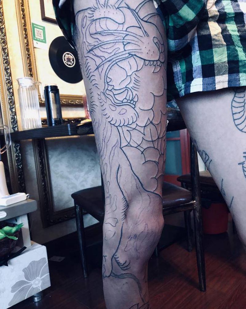 花腿纹身图片_腿部老传统纹身图案