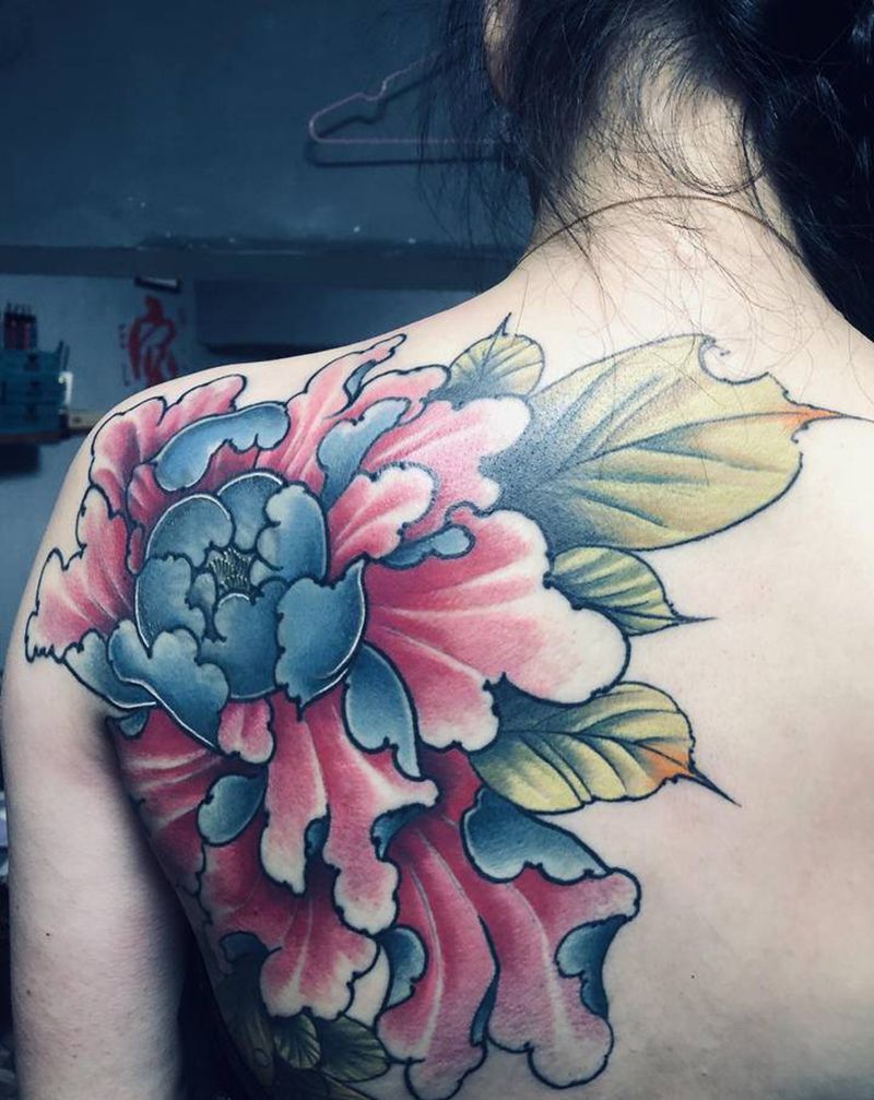 完美遮盖纹身图片_背部新传统纹身图案