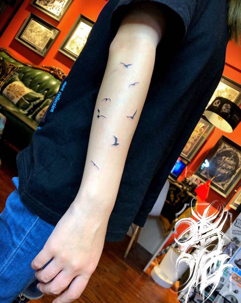 海鸥纹身图片_手臂纹身图案