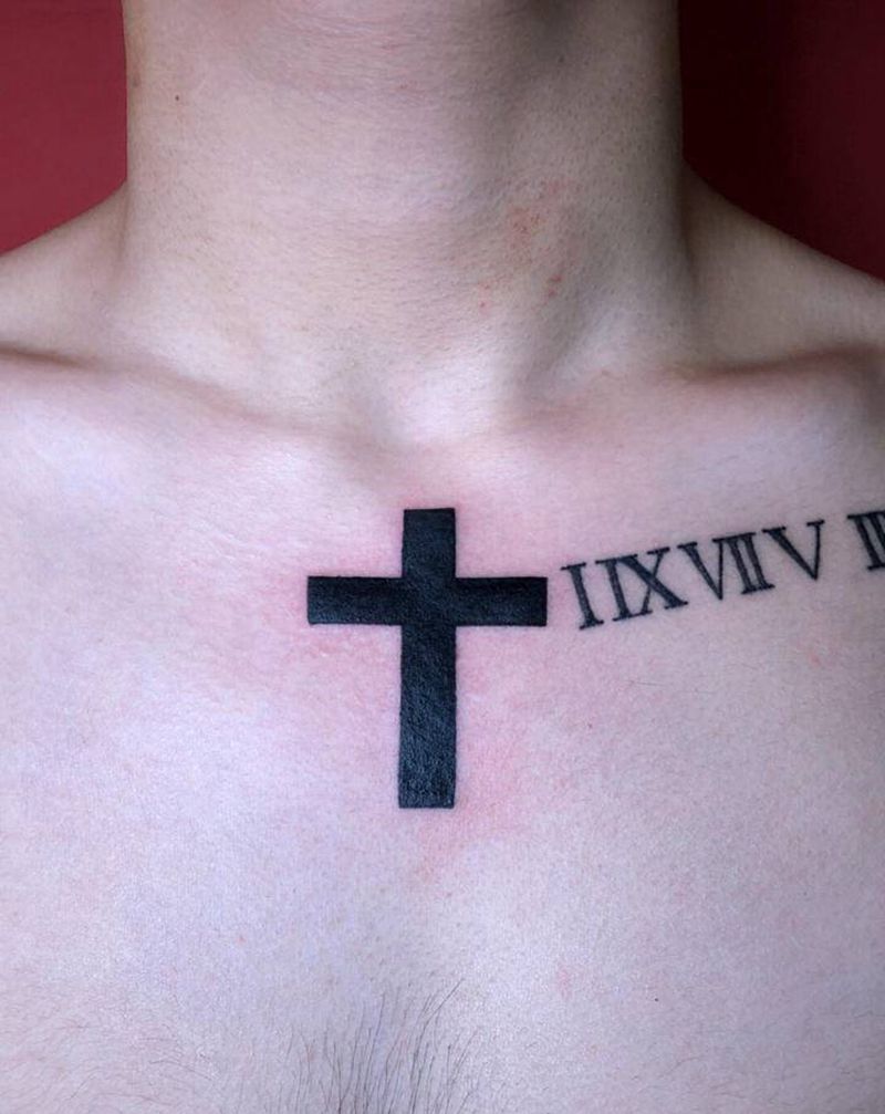 十字架纹身图片_胸部图腾纹身图案