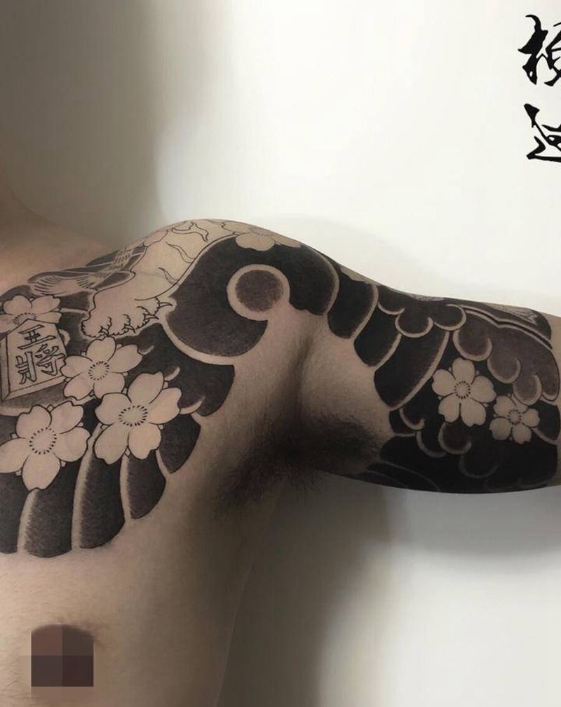 老传统《虎》纹身图片_手臂胸部老传统纹身图案