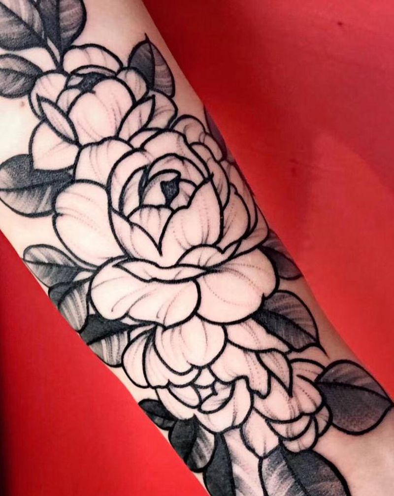 素花纹身图片_手部点刺纹身图案