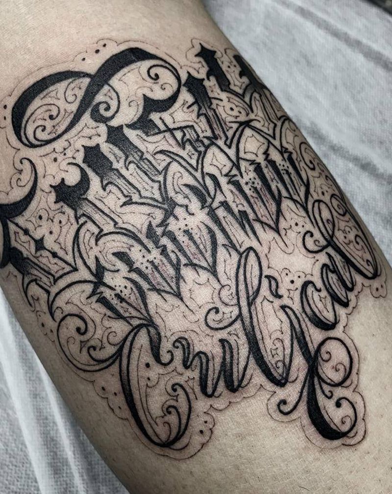 花体字纹身纹身图片_腿部花体字Old School纹身图案