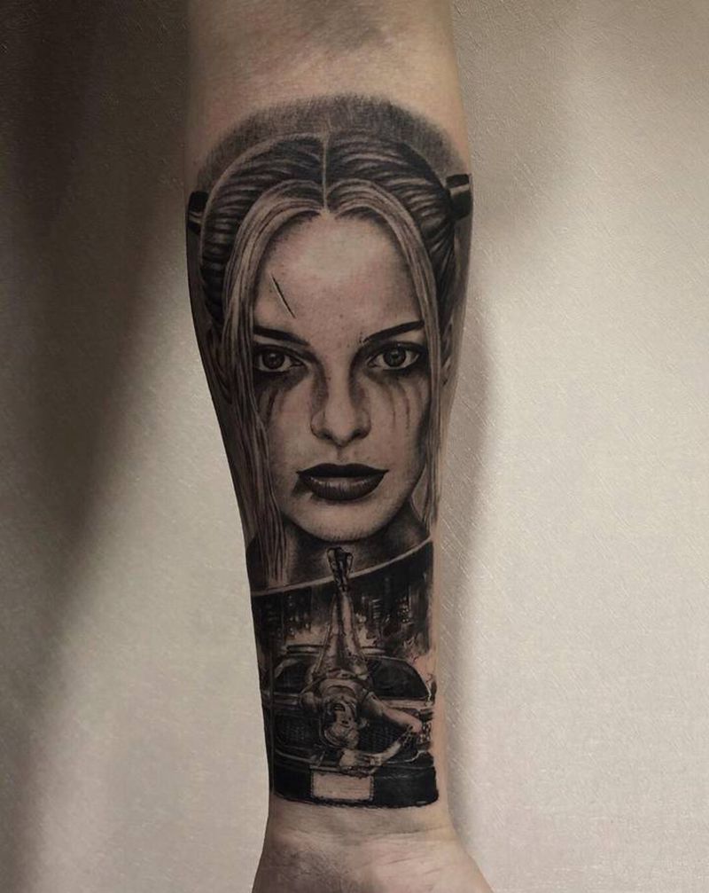 小丑女纹身图片_手臂欧美写实纹身图案