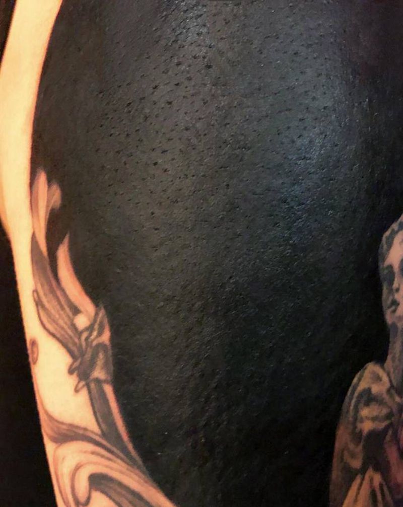 刷黑纹身图片_手臂图腾纹身图案